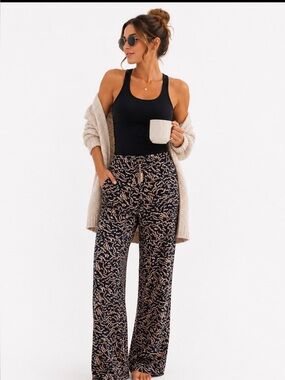 Noisy May Black and Orange Patterned Pants Size  XL NWT